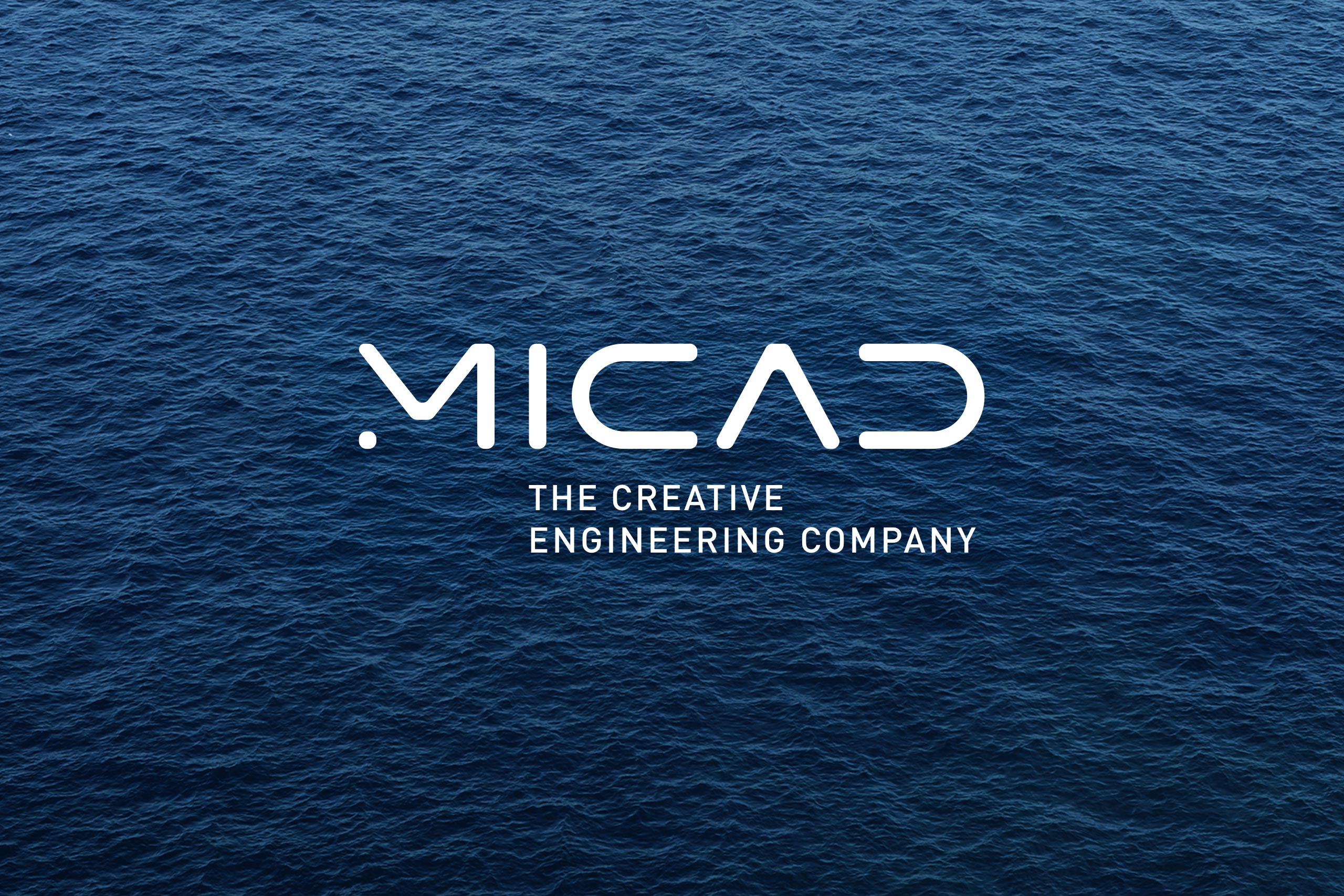 Copertina con logo Micad su sfondo di mare