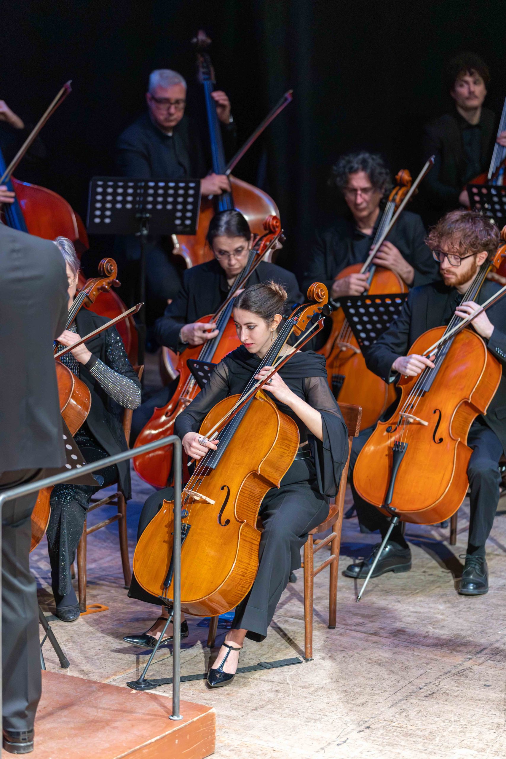 sezione dei violoncelli orchestra conservatorio