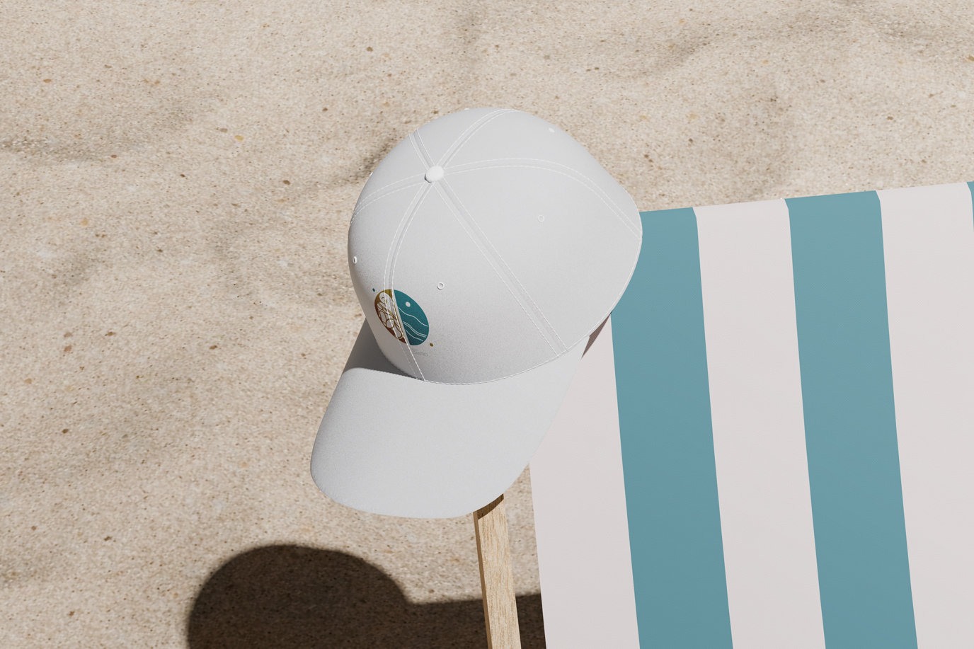 cappello con visiera con stampa del logo visit castro
