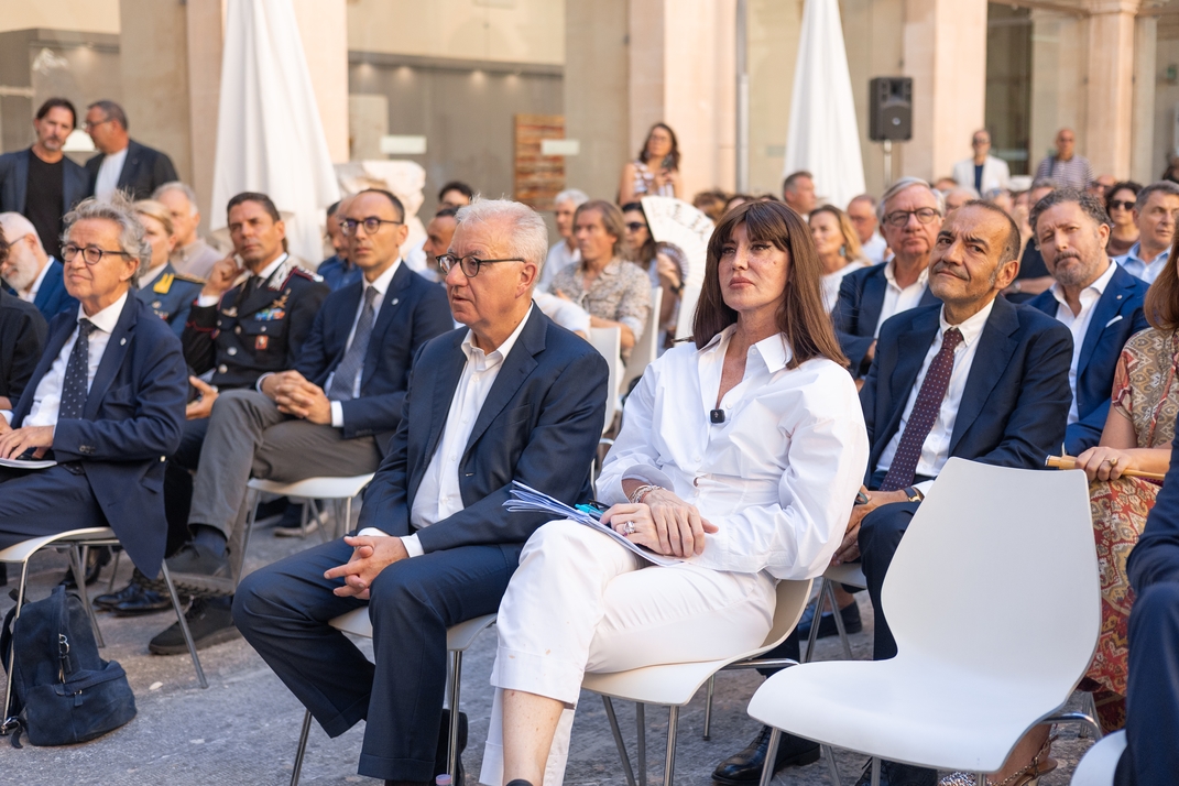 Foto dell'evento sulla Cartapesta all'Accademia di Belle Arti